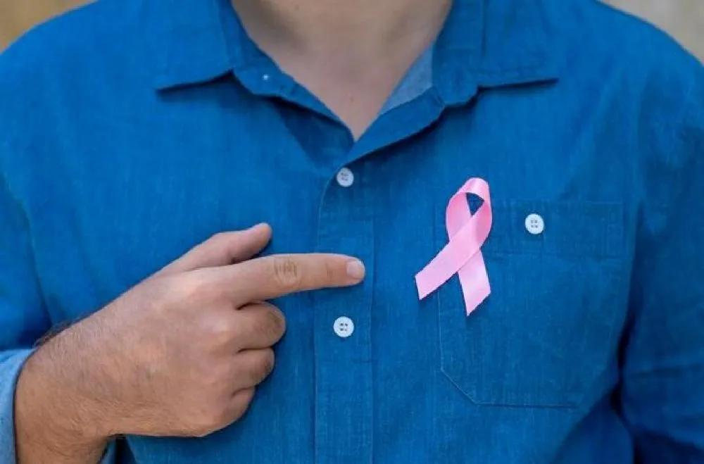 Waspada kanker payudara pada pria freepik.com