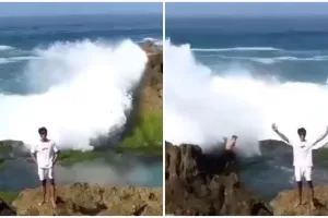 Detik-detik pria hilang terseret ombak pas lagi foto bikin merinding, korban masih proses pencarian