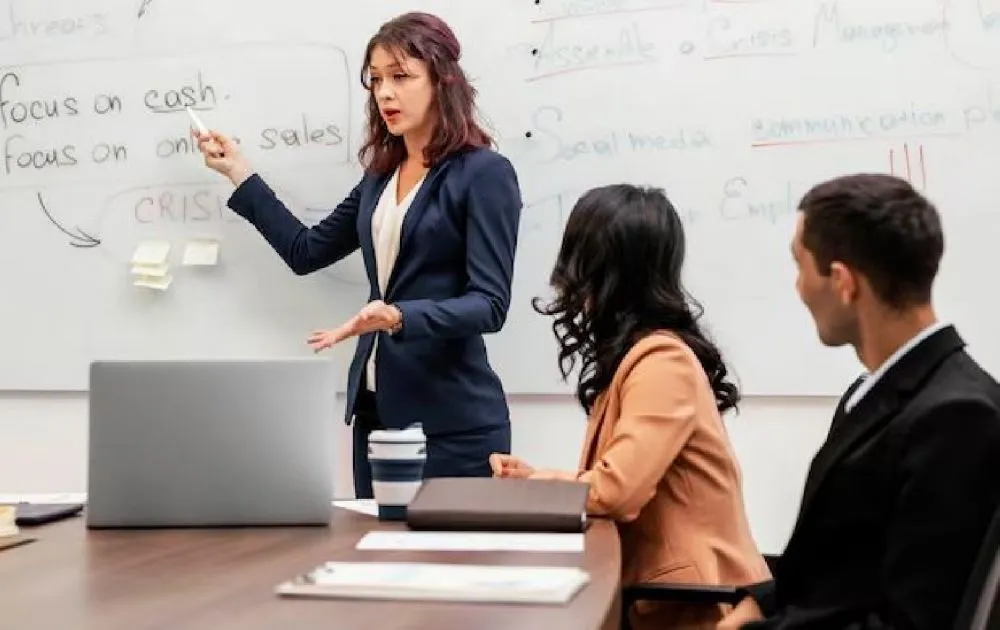 dosen harus S3 freepik.com dosen harus S3 freepik.com