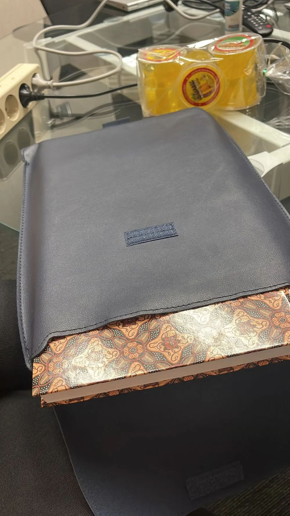 Pria apes kehilangan laptop di bus X