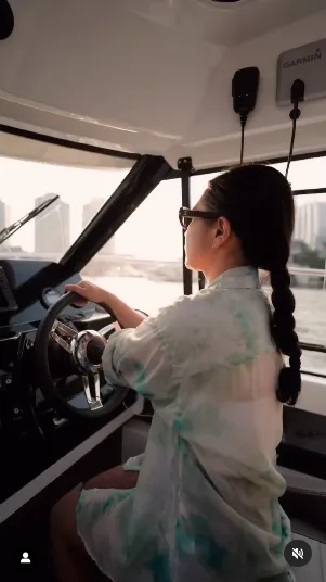 Prilly Latuconsina bocorkan bisnis mentereng berbagai sumber