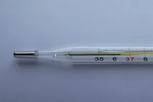 Keuntungan dan kerugian air raksa sebagai pengisi termometer