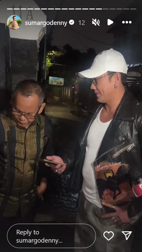 denny sumargo ke rumah farhat abbas © 2024 brilio.net denny sumargo ke rumah farhat abbas © 2024 brilio.net