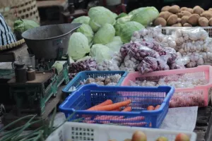 Sebutkan dan jelaskan macam macam pasar, pahami definisi, fungsi, dan tujuannya