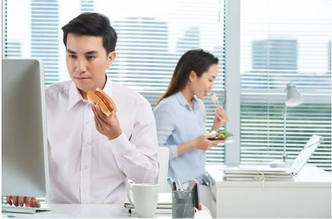 cara sederhana mengurangi risiko kesehatan akibat duduk © 2024 brilio.net