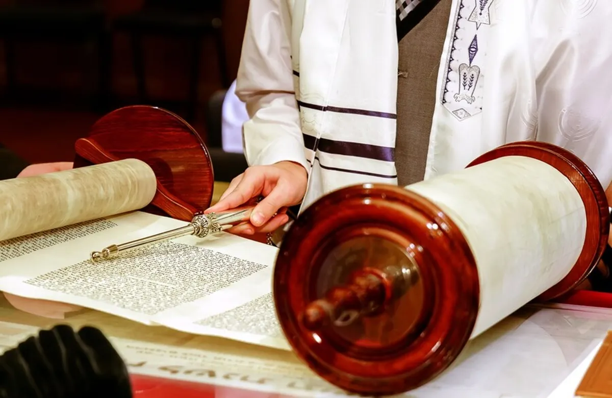 Sebutkan macam macam konstitusi, pahami definisi, tujuan, dan contohnya