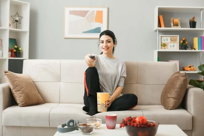 Seruan frugal living viral di medsos usai kabar PPN naik © 2024 brilio.net