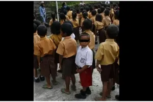 13 Potret kocak kelakuan nyeleneh siswa di awal masuk sekolah ini ada yang di luar perkiraan BMKG