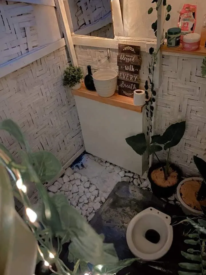 kamar mandi antisombong © Facebook kamar mandi antisombong © Facebook