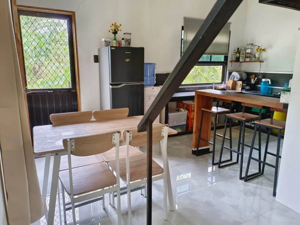 rumah minimalis industrial © Facebook