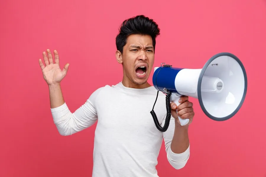 Mitos lonceng bunyi tanpa sebab © 2024 freepik.com Mitos lonceng bunyi tanpa sebab © 2024 freepik.com