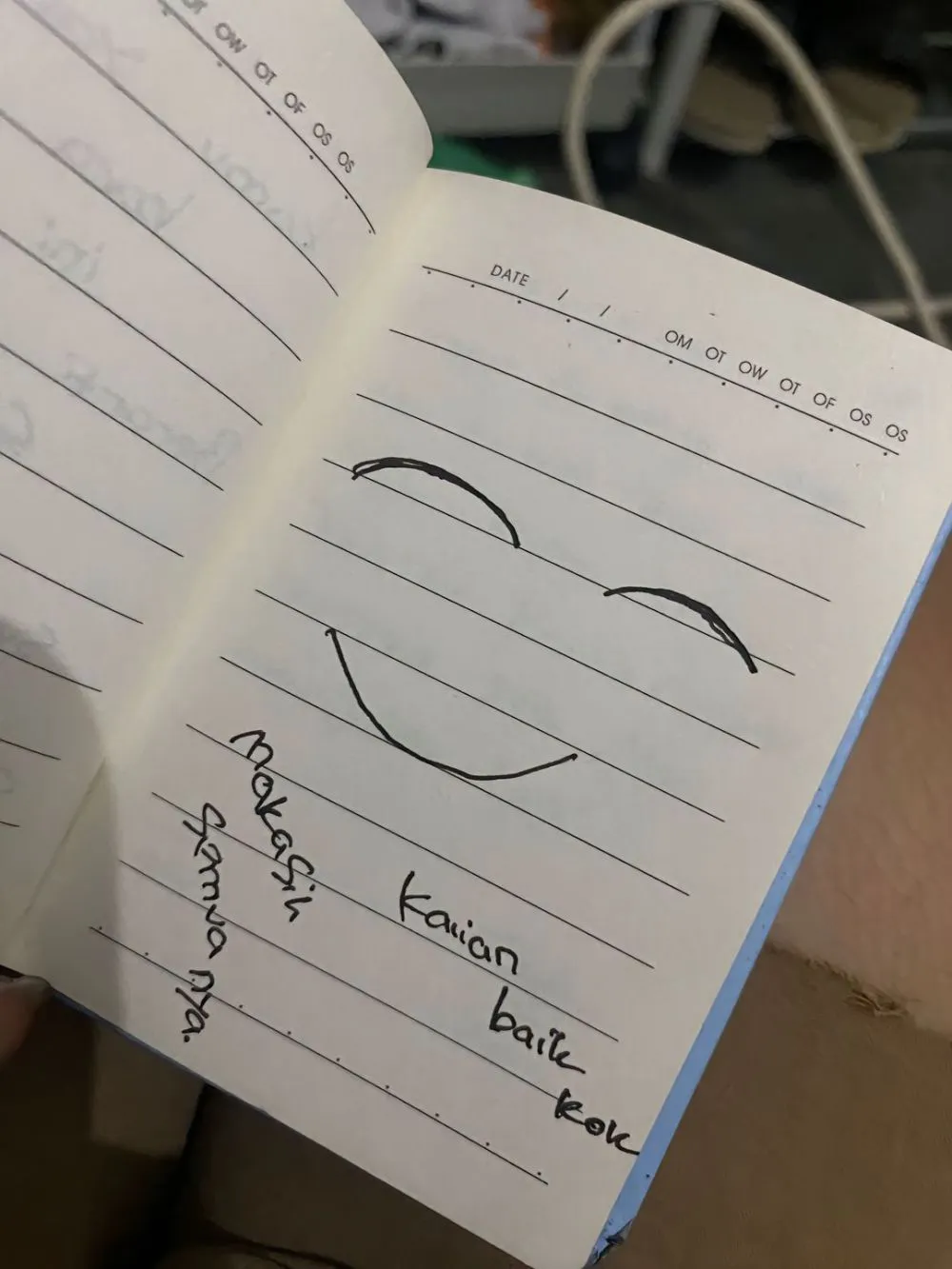 momen kakak baca buku diari adiknya © 2024 TikTok momen kakak baca buku diari adiknya © 2024 TikTok