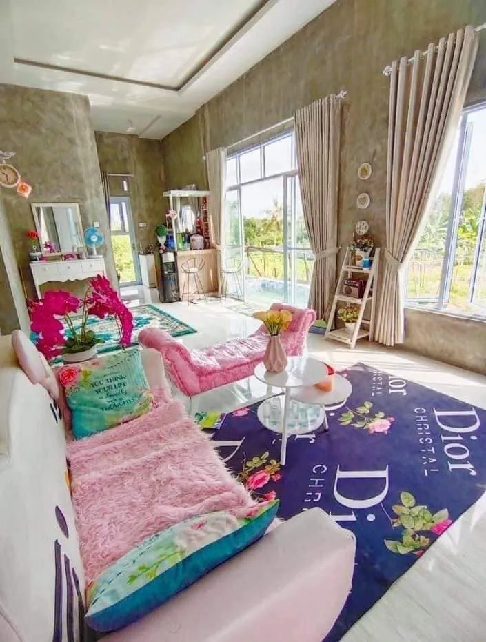 rumah kotak belum jadi mewah bak villa © Facebook/Filipino House Design rumah kotak belum jadi mewah bak villa © Facebook/Filipino House Design