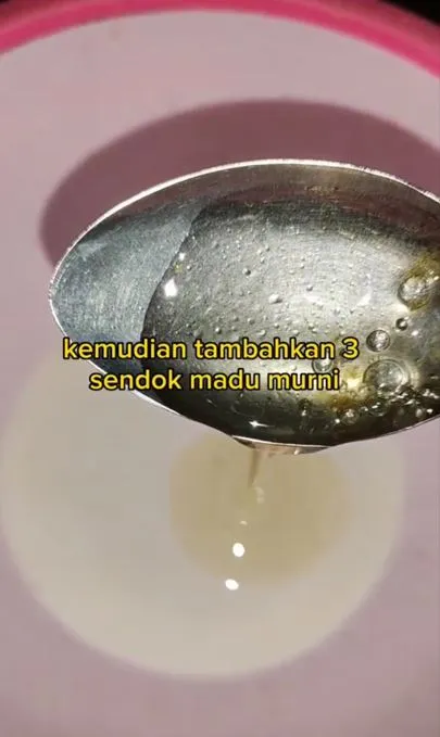 Memutihkan wajah secara alami pakai 1 jenis buah-buahan Berbagai sumber