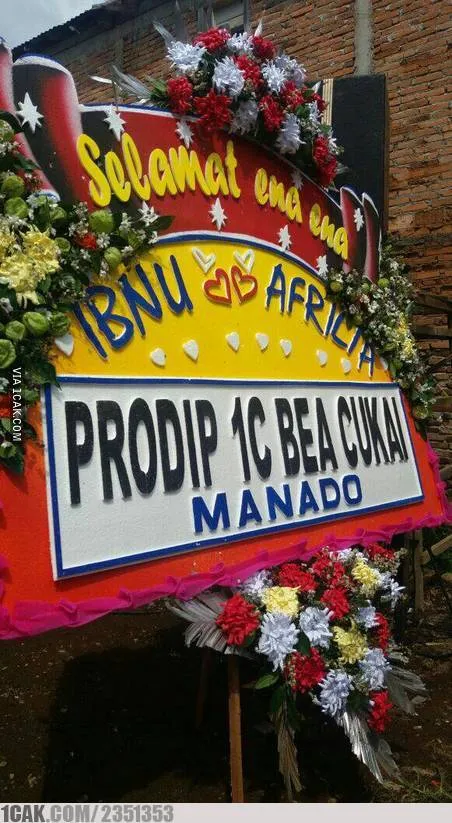 karangan bunga kocak © berbagai sumber karangan bunga kocak © berbagai sumber