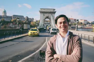 Surya Sahetapy dapat perlakuan diskriminatif, pesanan dibatalkan driver ojek dengan alasan cacat