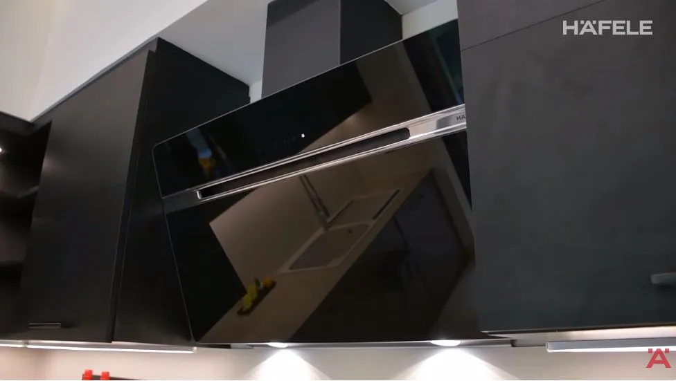 potret dapur roger danuarta © YouTube