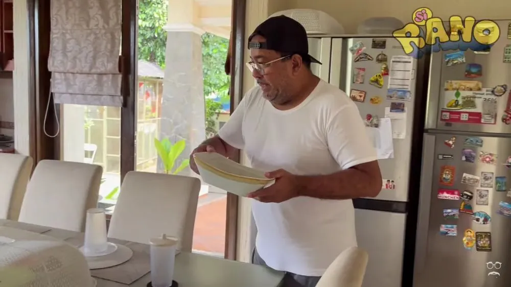 dapur kotor rumah Rano Karno © 2024 brilio.net dapur kotor rumah Rano Karno © 2024 brilio.net