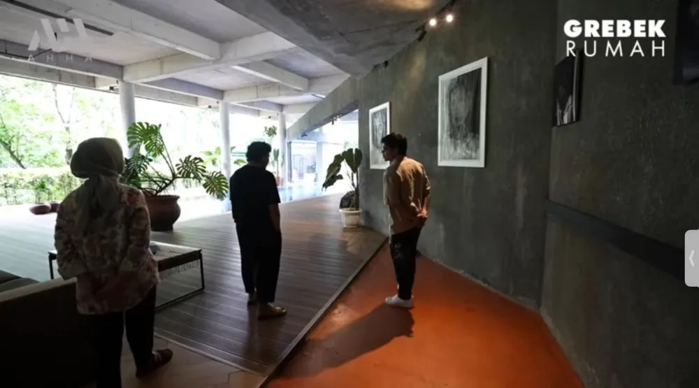 Museum di rumah dr. Tompi © 2024 brilio.net Museum di rumah dr. Tompi © 2024 brilio.net