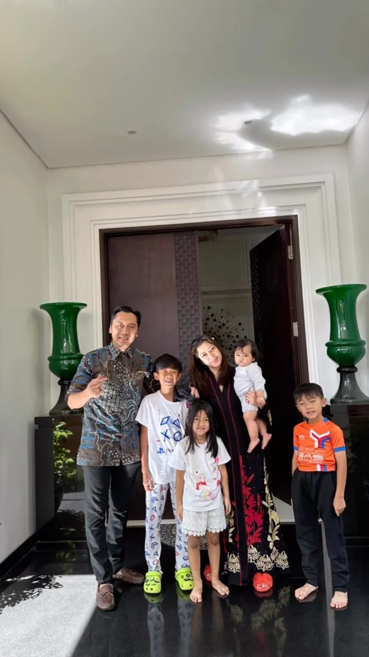 rumah aliya rajasa © Instagram