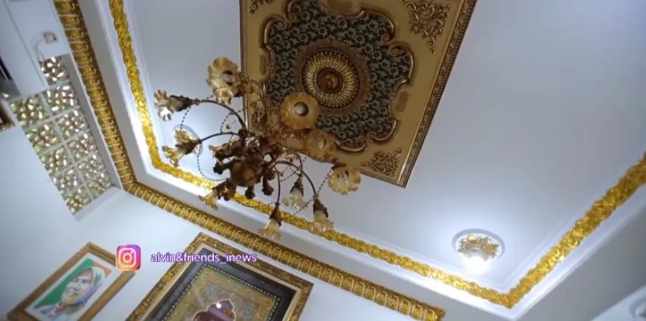 Rumah mewah Mamah Dedeh © berbagai sumber Rumah mewah Mamah Dedeh © berbagai sumber