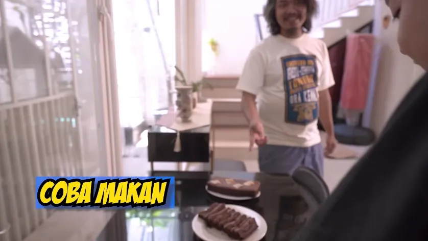 dapur Dodit Mulyanto ini mungil © YouTube