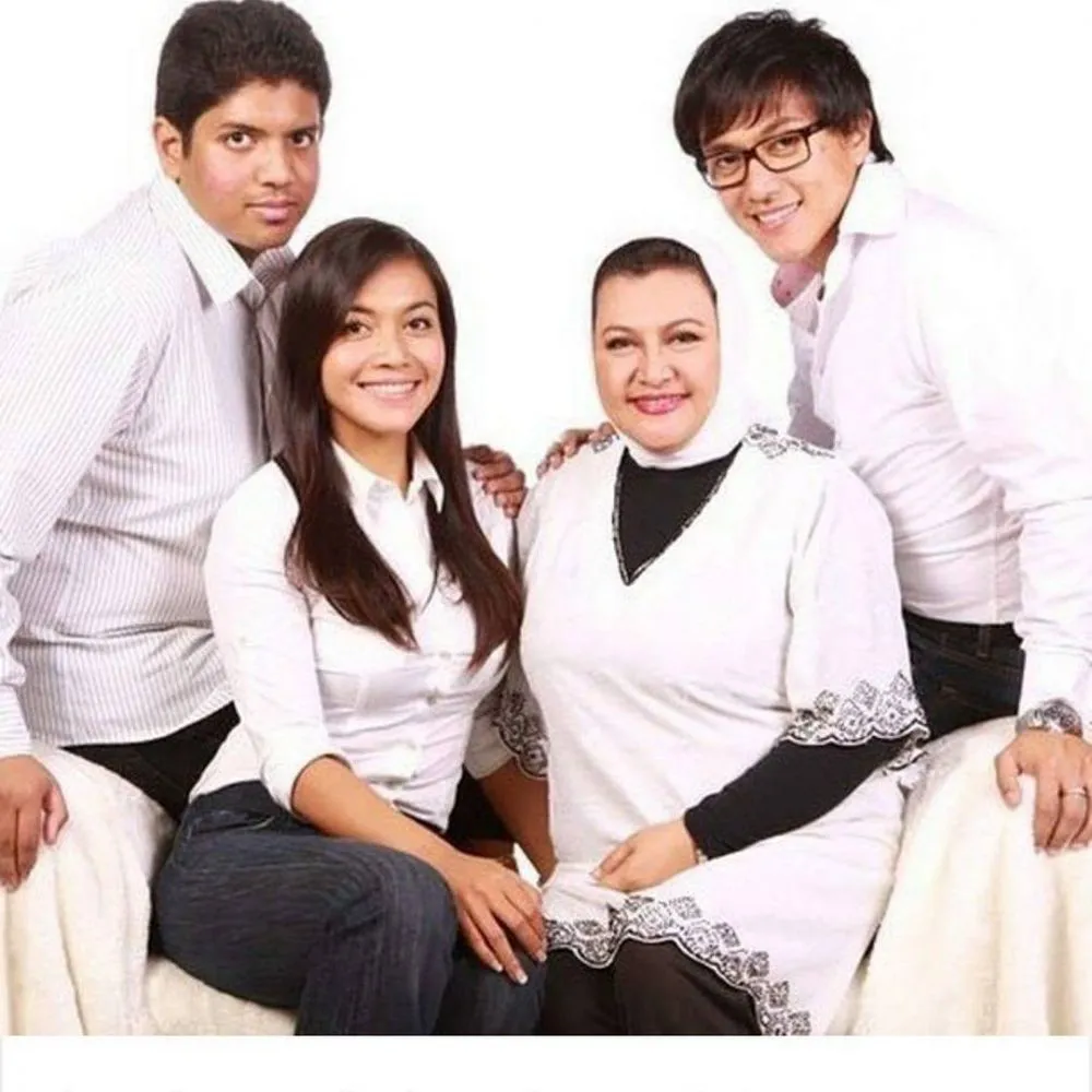 kenangan emilia contessa dan denada © 2025 Instagram kenangan emilia contessa dan denada © 2025 Instagram