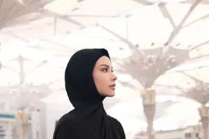 Rahasia di balik umrah Alyssa Daguise dan ibunda, terungkap doa menyentuh