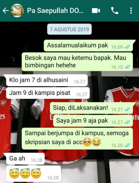 chat lucu mahasiswa akhir dengan dosen pembimbing Berbagai sumber