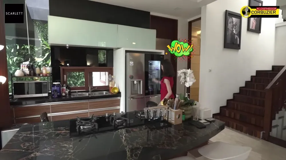 dapur Deddy Corbuzier semi terbuka © YouTube dapur Deddy Corbuzier semi terbuka © YouTube
