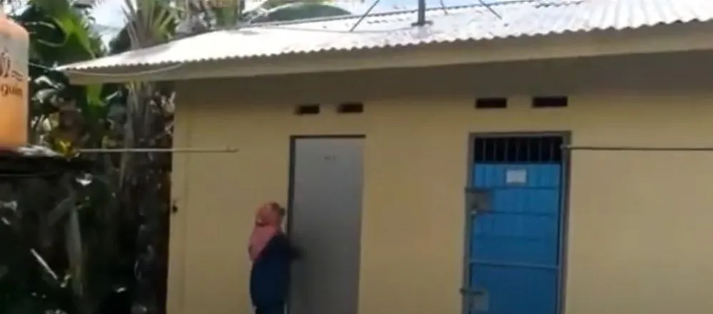 potret rumah Ghea Indrawari di Singkawang © 2024 YouTube