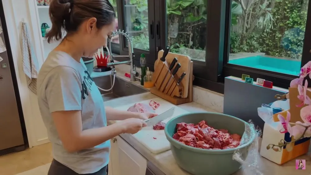 dapur rumah BCL  © 2024 brilio.net