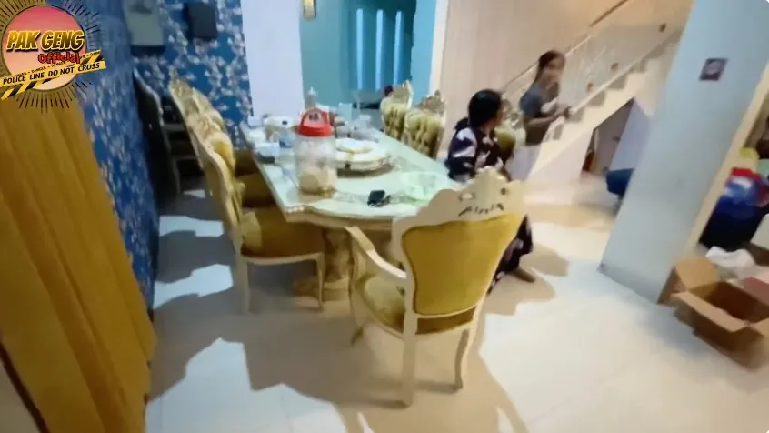 dapur Via Vallen di kampung © YouTube dapur Via Vallen di kampung © YouTube