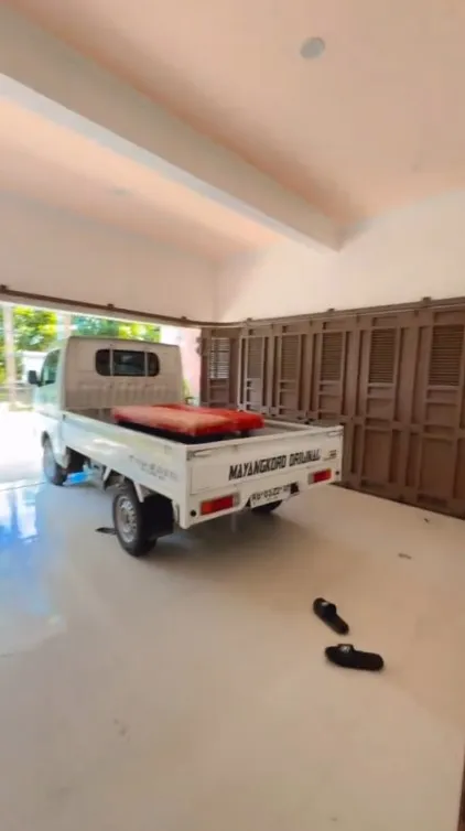 rumah ke 5 Niken Salindry bak istana © TikTok rumah ke 5 Niken Salindry bak istana © TikTok