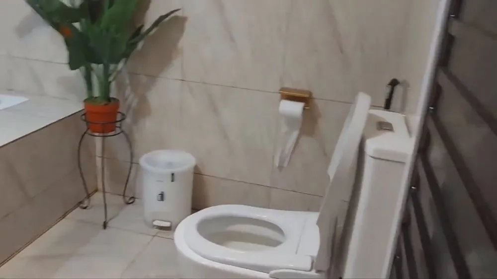 rumah triplek kamar mandi bintang lima © 2024 YouTube