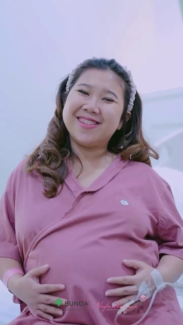 kiky saputri lahiran anak pertama muhammad khairi © 2025 Instagram