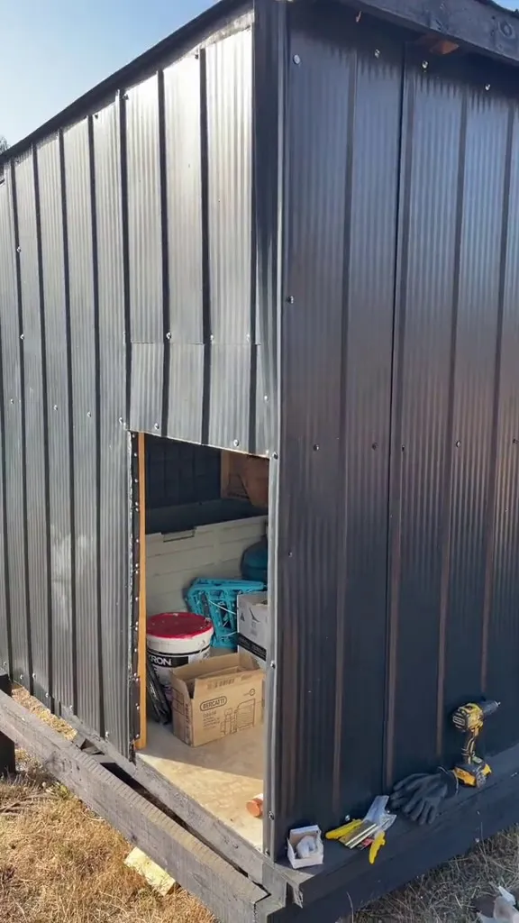 dari luar gudang dalamnya kamar mandi estetik  © 2024 TikTok