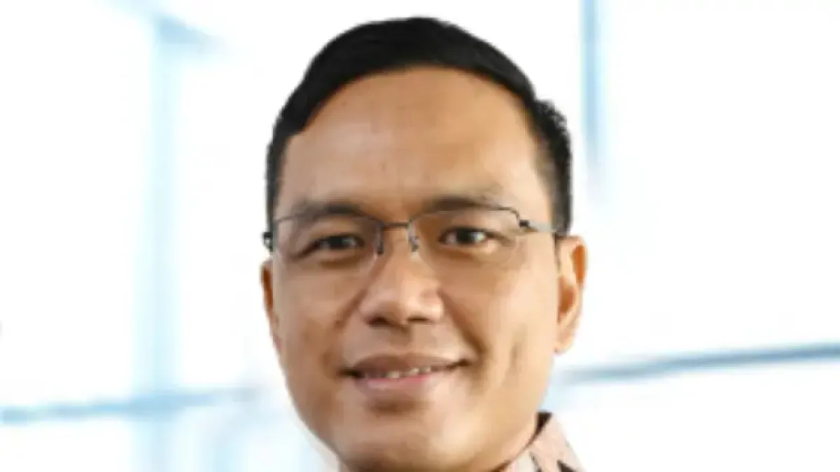 Sosok Simon Aloysius Mantiri, sosok Dirut Pertamina yang minta maaf atas kasus korupsi BBM