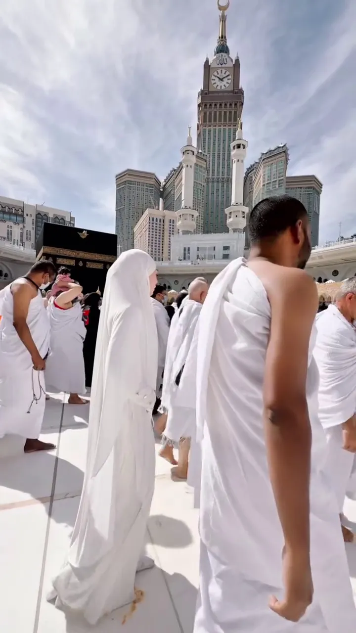 celine evangelista umrah © 2025 Instagram celine evangelista umrah © 2025 Instagram