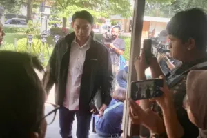 Wakil Ketua DPR sidak ke kantor PFN, Dirut baru Ifan Seventeen datang telat