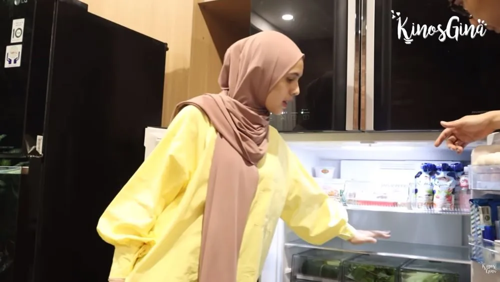 cara menata kulkas ala Nycta Gina berbagai sumber