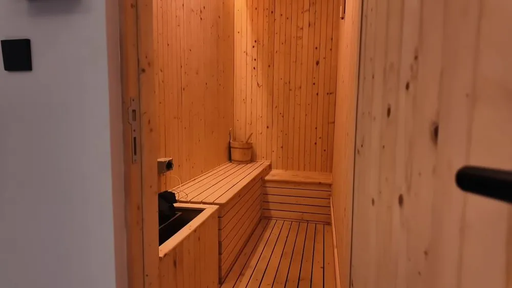 kamar mandi verrell bramasta © 2025 YouTube