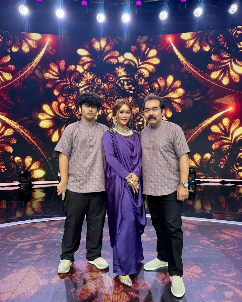 inul bela pekerjaan adam suseno © 2025 Instagram inul bela pekerjaan adam suseno © 2025 Instagram