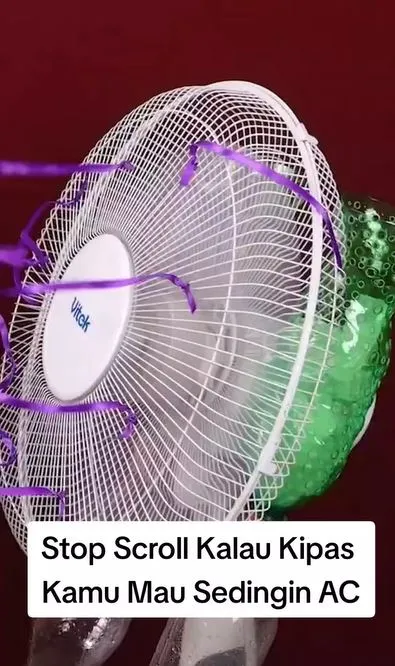 trik low bujet bikin kipas jadi super sejuk TikTok trik low bujet bikin kipas jadi super sejuk TikTok