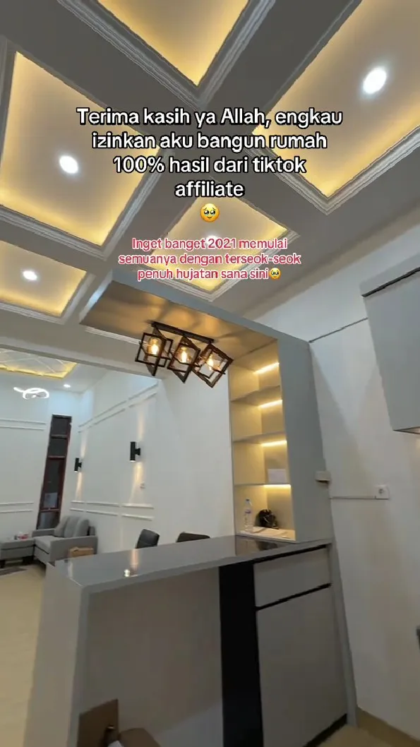 guru resign pns pamer rumah baru © TikTok guru resign pns pamer rumah baru © TikTok