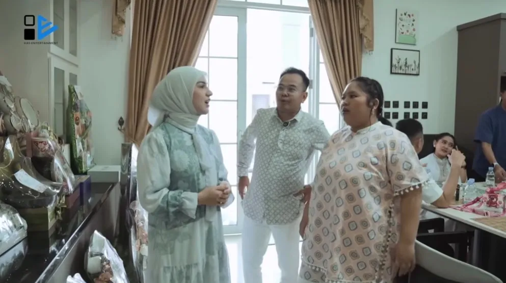 Irish Bella tempati rumah baru megah © YouTube