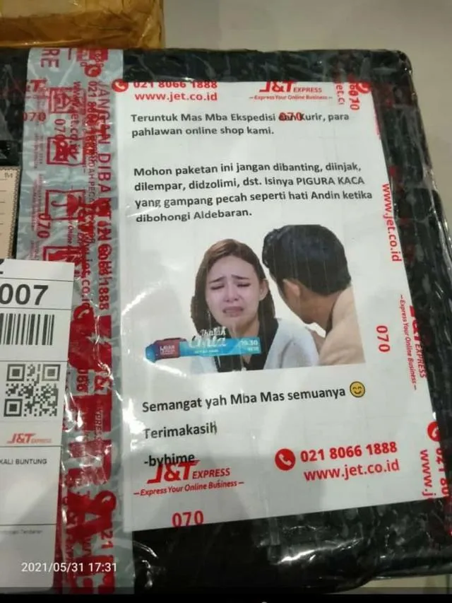 tulisan lucu untuk kurir © Berbagai sumber tulisan lucu untuk kurir © Berbagai sumber