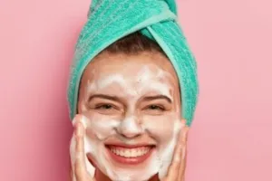 Cara menghaluskan wajah kasar berpori-pori besar pakai 1 sumber protein, auto glowing tanpa skincare