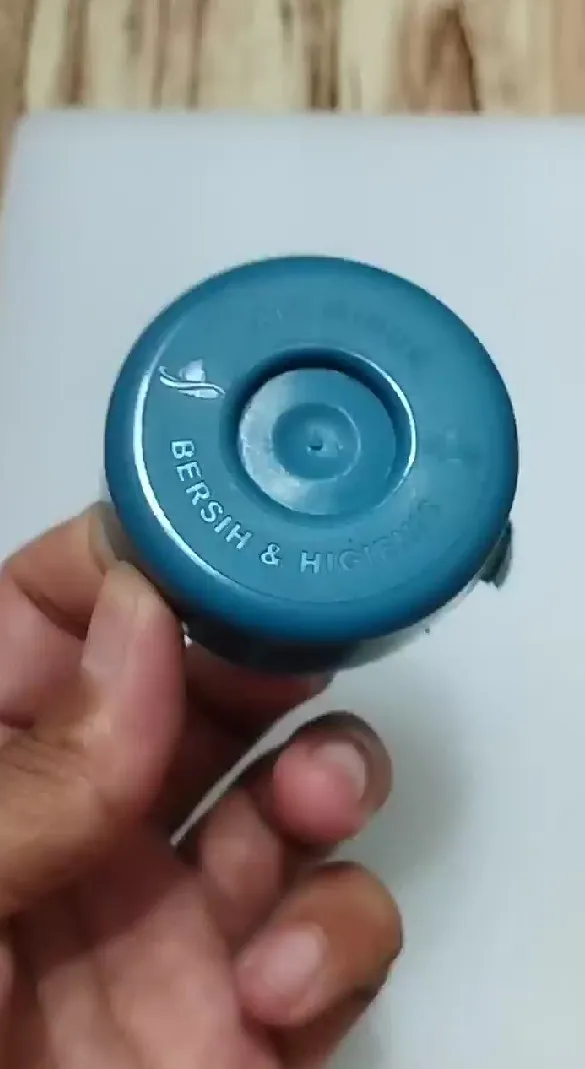 bikin wadah pisau dari tutup botol bekas © YouTube