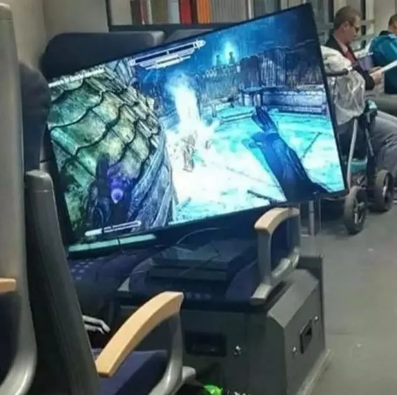 aksi kocak main game © berbagai sumber